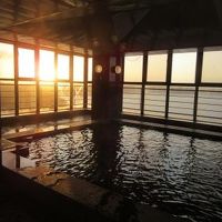 西海を眺めながらの温泉は格別です