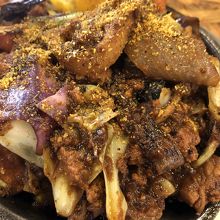 スパイスで何やらカレーがよく見えない