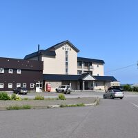 市街地からは少し離れています