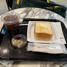 トーストモーニングセット