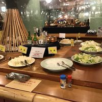 夕食の鍋バイキング