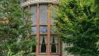 元は東二葉町にあった邸宅