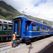 観光客向け　マチュピチュへの電車