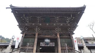長谷寺の総門