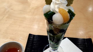 あまりに美味しくて２日続けてパフェ食べに行きました