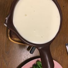 天使のふわふわホワイトチーズフォンデュ