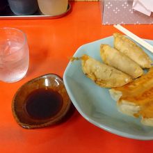 焼餃子と揚餃子