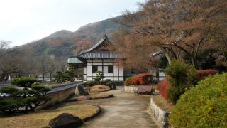 城と桜と紅葉と