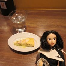 フリッタータと真緒