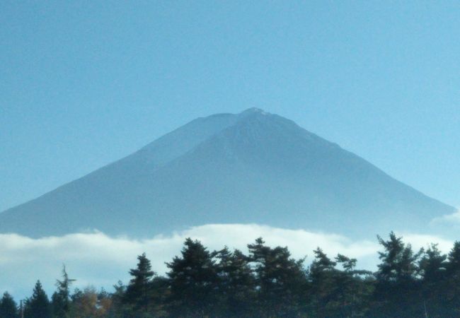 富士山が見えるショッピングモール