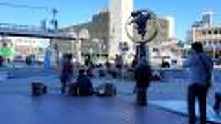 演奏ーー＼＼\\٩( 'ω' )و //／／