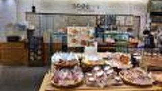 石窯ベーカリー ブロッドン 近鉄生駒店