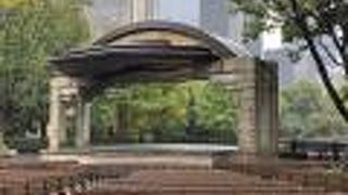 日比谷公園の中にあります