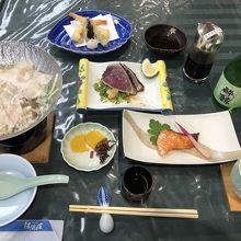 夕食（お酒は別料金）