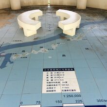 東屋の床のマップ