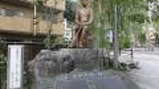 正岡子規、野球ユニフォーム姿