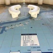 展望台の床のマップ