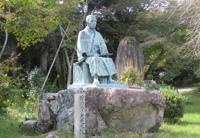 狩野芳崖銅像 クチコミ・アクセス・営業時間｜下関【フォー