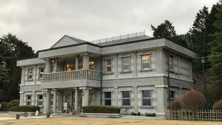 皇室の離宮として建てられた素敵な洋館