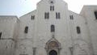 バーリを代表する観光スポット