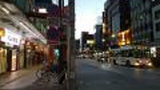 雷門通りの商店街