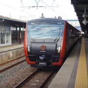 新潟～酒田を結ぶＪＲ東日本の観光列車