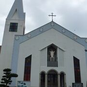 福江島で最大の教会。