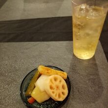 ワンドリンクとこの日の1品