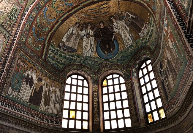 東ローマ帝国のユスティニアヌス帝の権威