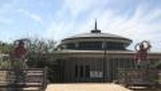 本堂の中は自由に見学可能