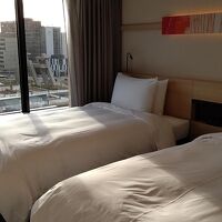 駅前ロータリーが見渡せる