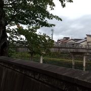 趣ある木の橋