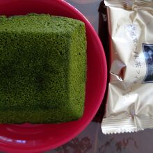 抹茶のフィナンシェ