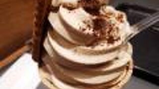 便利なカフェ＆バー！