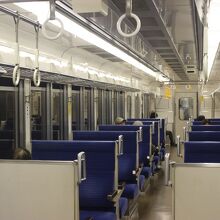 大手私鉄には珍しいボックスシート