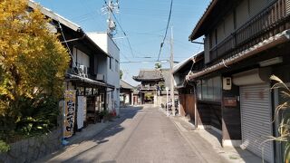 地鯉鮒宿の面影が感じられる
