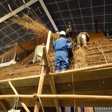 屋根づくりを再現