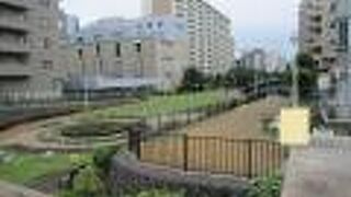 通過するだけでも楽しい気分になりそう