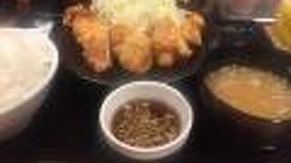 神田駅前の唐揚げ専門店