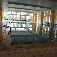 屋内プール