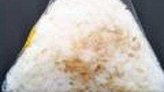 手作りのおむすび