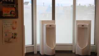 駐車場はかなりの混雑です