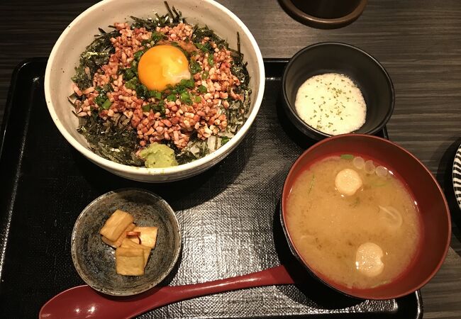 馬丼、美味い