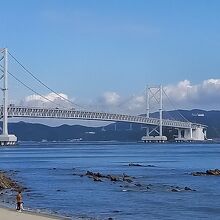 鯛丸海月昼食後　海岸にて