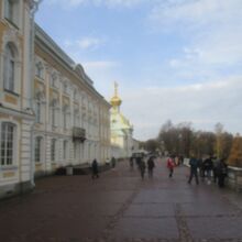ペテルゴフ宮殿（夏の庭園）