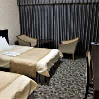 落ち着いたシックな部屋です