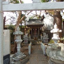 野毛六所神社水神社