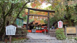 小ぢんまりとした歴史ある神社