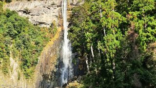 日本三大名滝　日本一の落差　133M　那智の滝