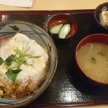 かつ丼